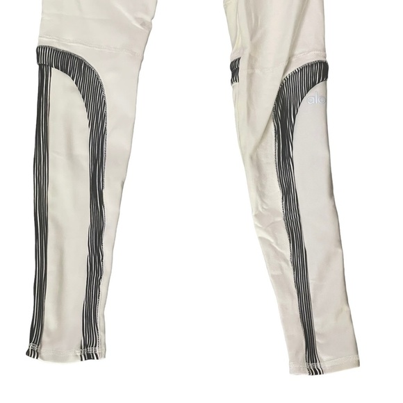 ALO Yoga Electric High Waist Leggings‎ Size XS - Picture 7 of 12